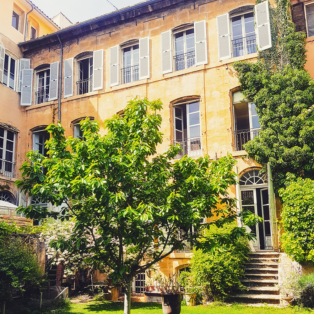 Maison d'hôtes du Jardin de Marie à Aix-en-Provence Maison d'hôtes du Jardin de Marie à Aix-en-Provence