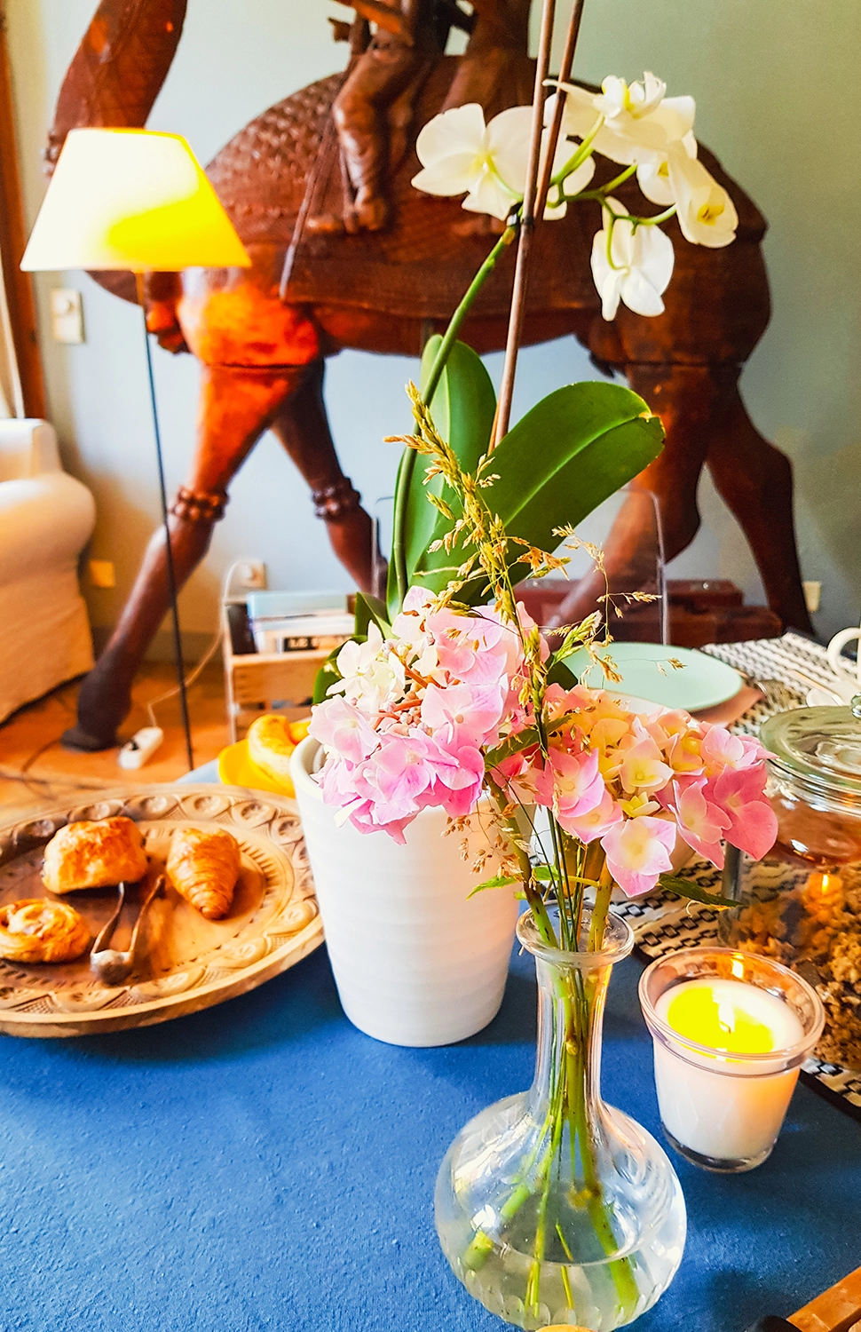 Petit-déjeuner des chambres d'hôtes à Aix-en-Provence du Jardin de Marie