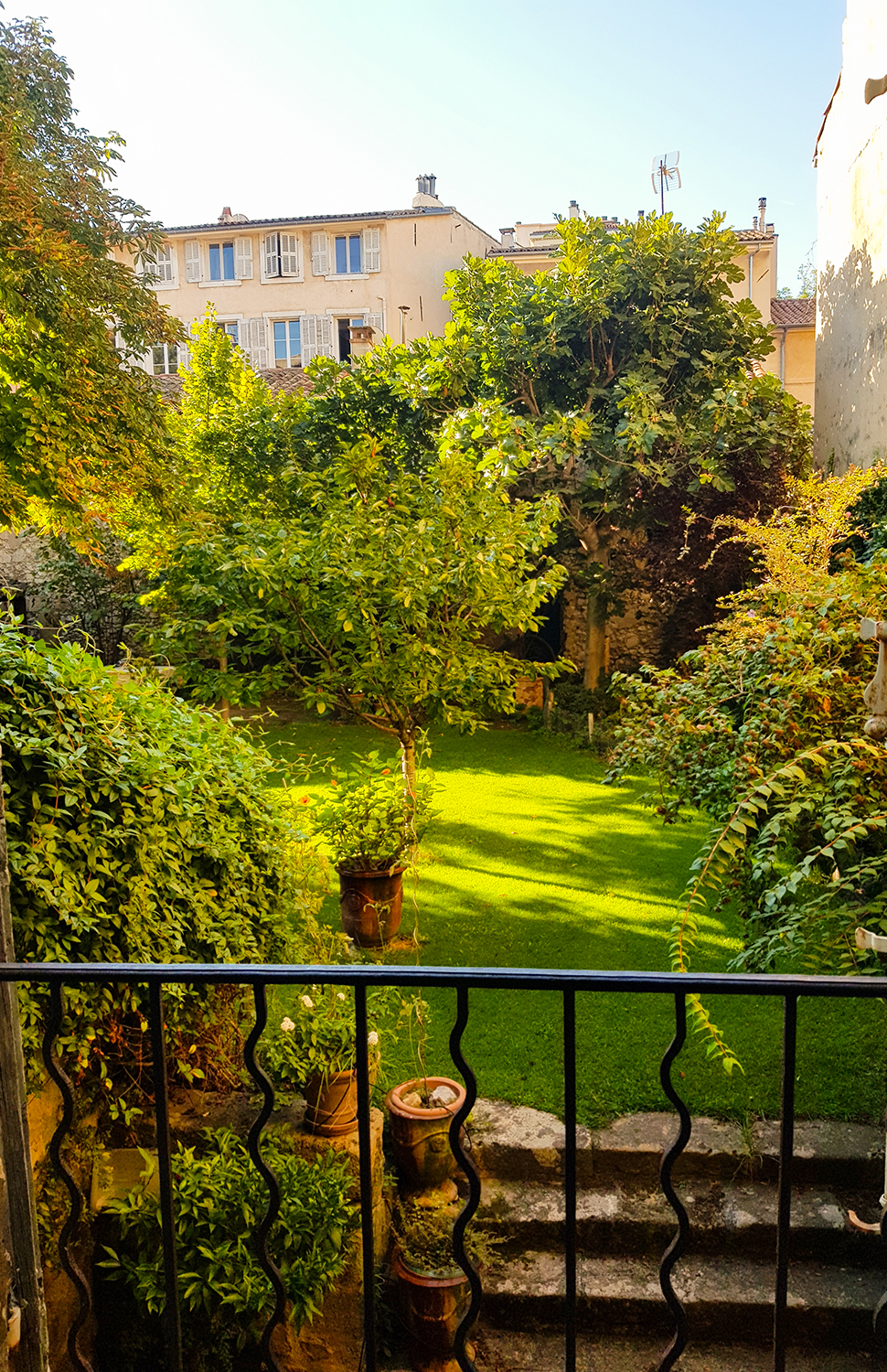 Jardin de la maison d'hôtes à Aix-en-Provence Le Jardin de Marie.
